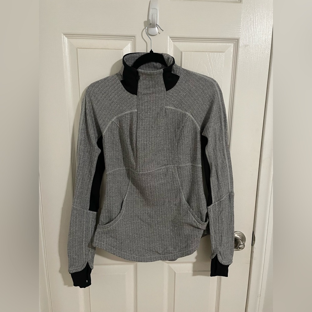 lululemon athletica Gray and Black Women's Sweater